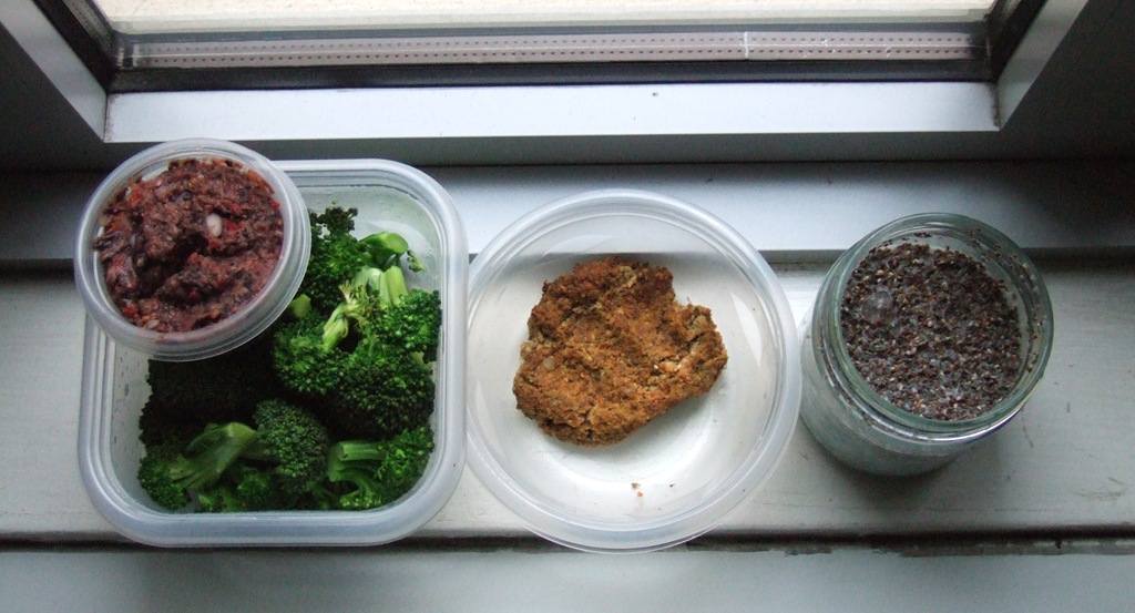 [two lunchboxes 005[8].jpg]