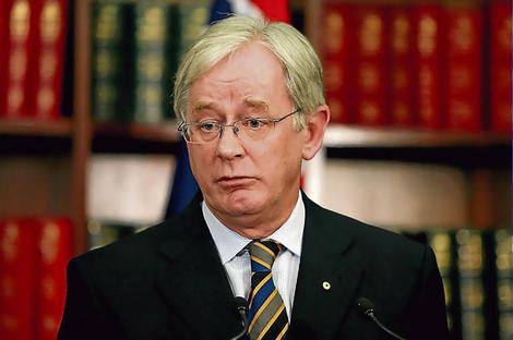 [ANDREW_ROBB_wideweb__470x312,0[4].jpg]
