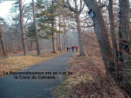 [arrive-Croix-du-Calvaire---Copie3.jpg]