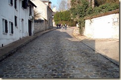 rue pavée du Bas-Samois