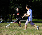 Su-young makes a play on the disc