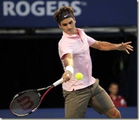 roger-federer-switzerland-returns-forehand-during-his-match-the-rogers-cup-tennis-tournament-toronto