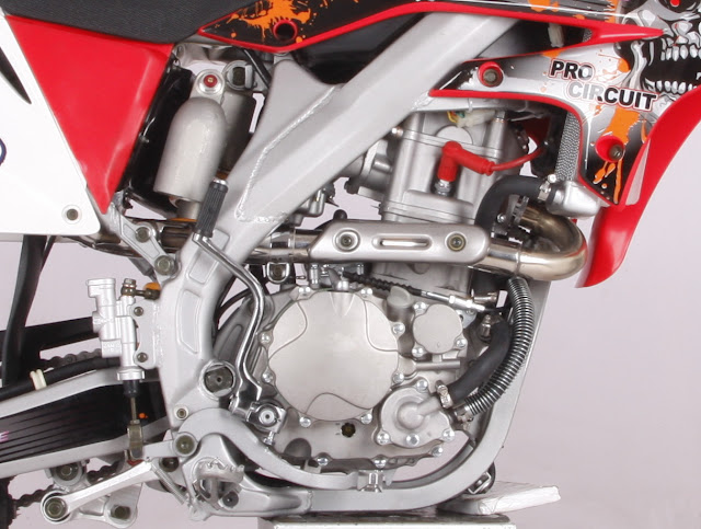 250cc XZR Dirt Bike Watercooled OHC Overhead Cam Engine