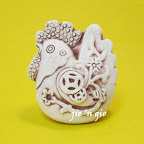 陶制十二生肖 -- 金錢雞 (Clay Craft -- Rooster)