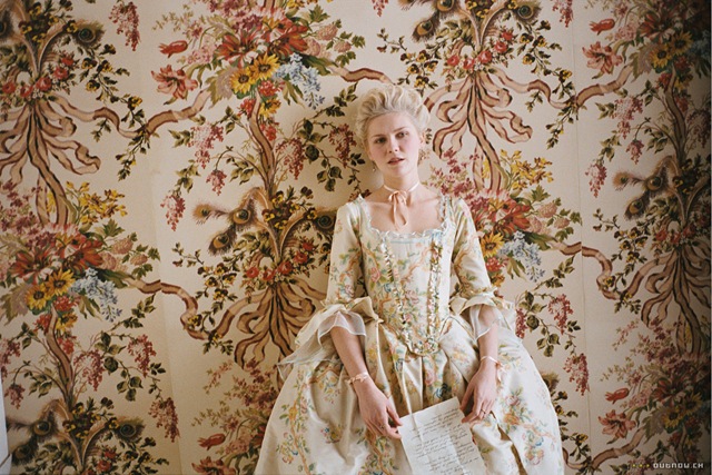 [marie antoinette wallpaper[1].jpg]