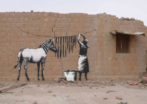 banksy-graffiti-street-art-washing.jpg