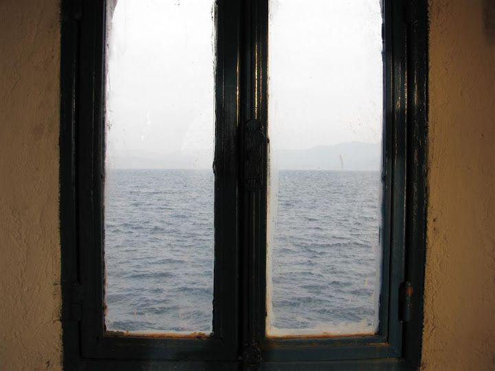Foto de  Χερσόνησος Μεθάνων: Καμμένη Χώρα - Κρασοπαναγιά