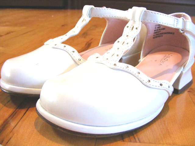 [White Shoes[10].jpg]