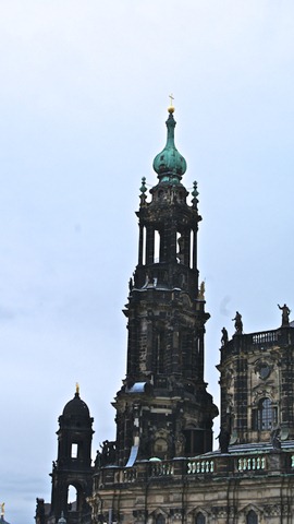 [DRESDEN (9)[2].jpg]