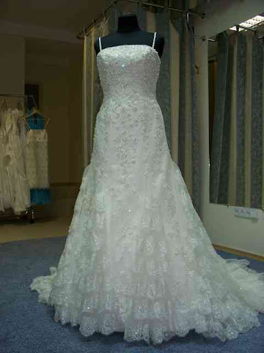 Classic Bridal Gowns / Wedding Dresses