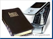 Bíblia e celular