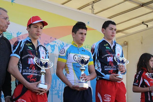 Podium de infantiles
