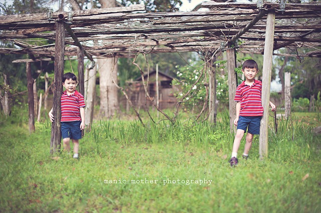 [boysfenceweb4.jpg]