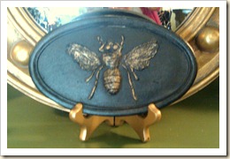Bee Plaque