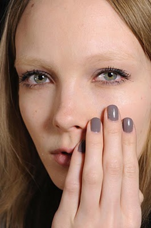 Marc Jacobs  nail 2