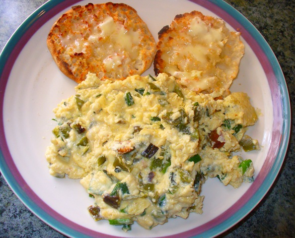[scrambled eggs-scallions[7].jpg]