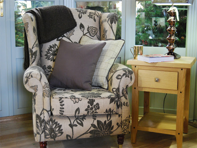 Interior Design for Chairs and Tables