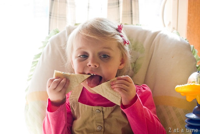 [dean's blessing day - Soph eating[7].jpg]