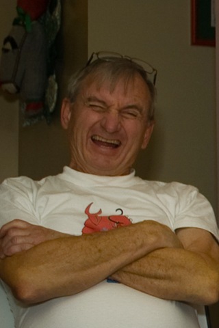 [christmasmorningdadscrazyfacecropped.jpg]