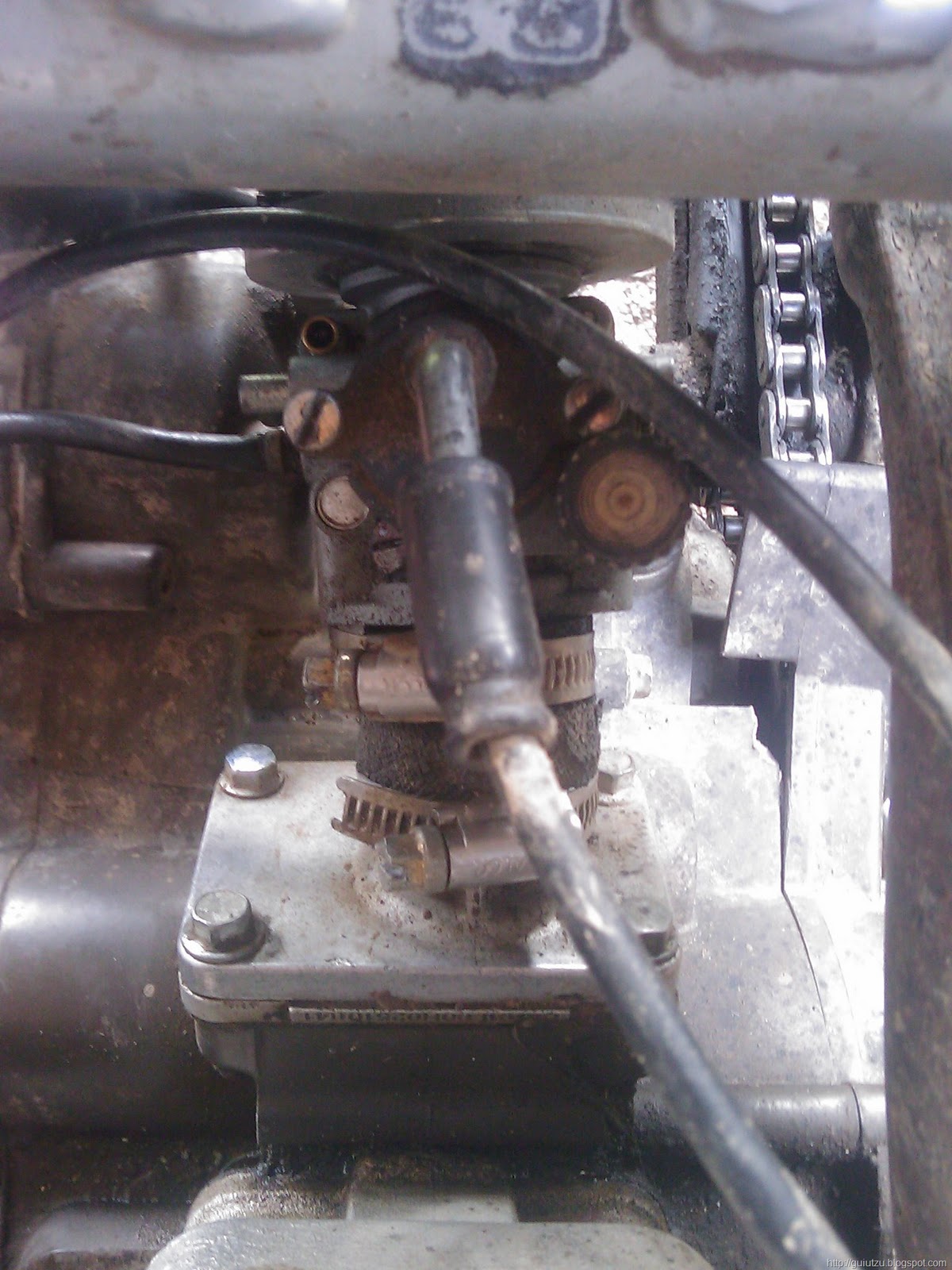 [carburator reglare curatare_368[4].jpg]