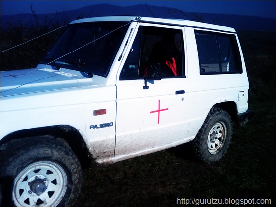 red cross pajero - crucea rosie