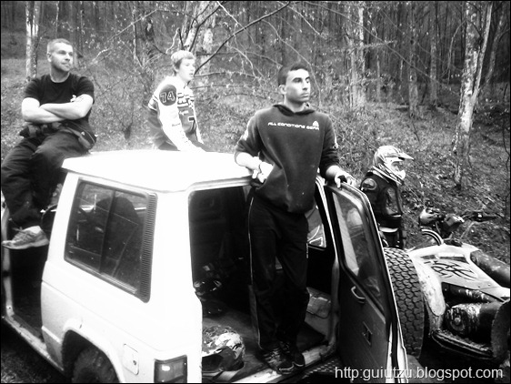 off road pe valea radestiului romania