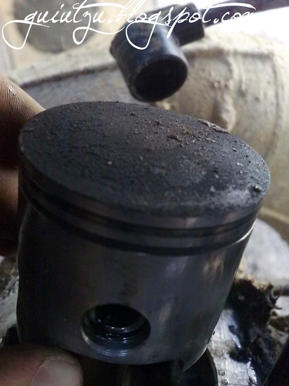 [piston 80cmc motor in doi timpi[7].jpg]
