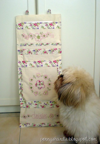 [Benjoe checking out daisy[5].jpg]