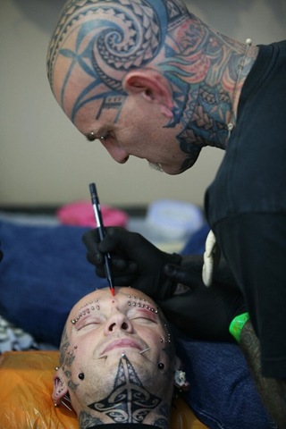 [Tattoo Festival In London008[6].jpg]