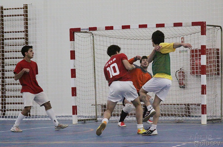 [futsal 10-02-10 168 copy[2].jpg]