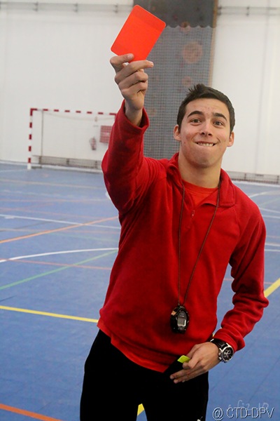 [futsal 10-02-10 226 copy[4].jpg]