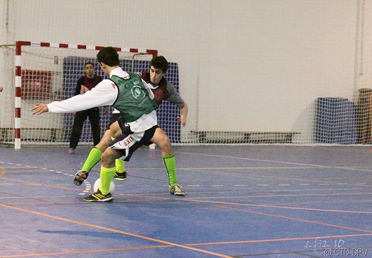 [futsal 10-02-10 270 copy[2].jpg]