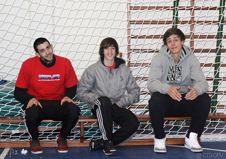 [futsal 10-02-10 280 copy[2].jpg]