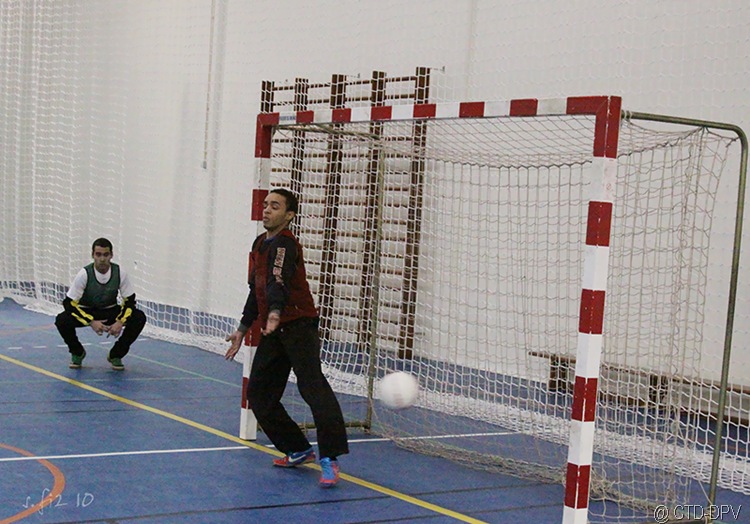 [futsal 10-02-10 282 copy[2].jpg]