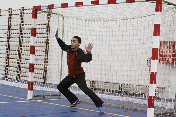 [futsal 10-02-10 287 copy[2].jpg]