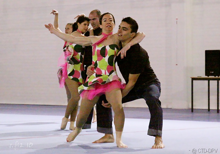 [sarau dpv 249 copy[2].jpg]