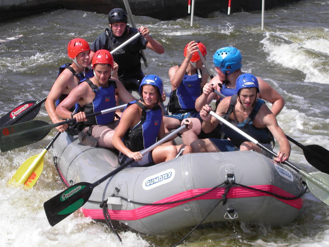 rafting Troja