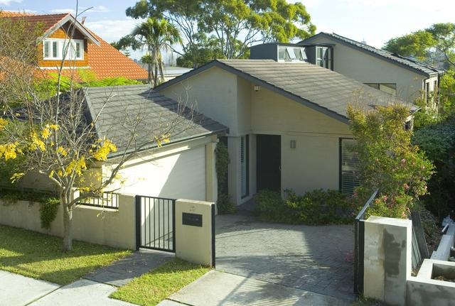 [mosman-front[5].jpg]