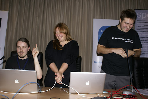 http://lh6.ggpht.com/_AMKPNaw2urA/Stlm4Fx0pZI/AAAAAAAAAoM/Ql6W3jDokvo/dsc5972.jpg