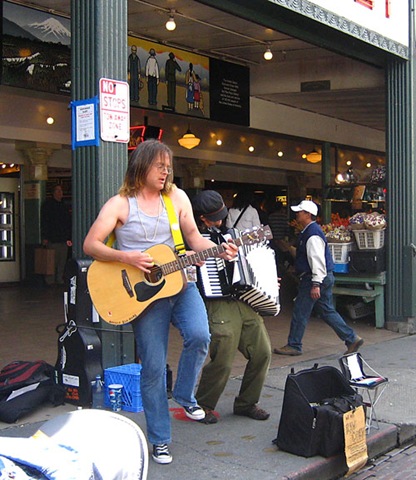 [buskers-1[3].jpg]