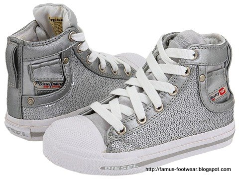 Famus footwear:144076