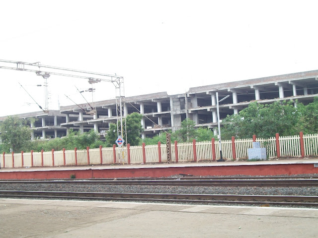 Avadi Station