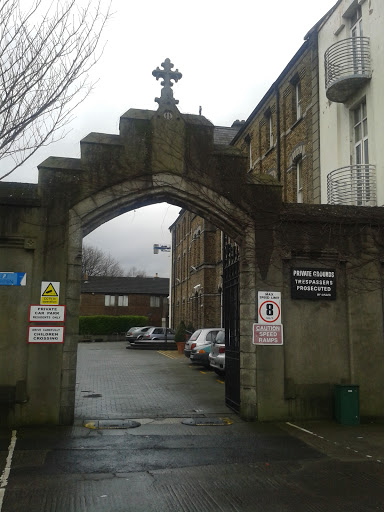 Stanhope Green Gate