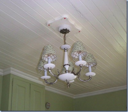 0 KitchenChandelierMarriottsFAR