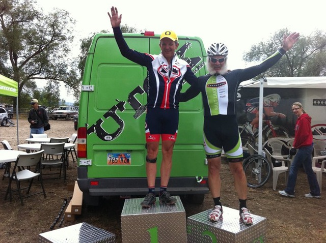 [55_podium_UTCX#2_2010[6].jpg]