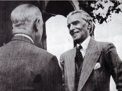[Quaid-e-Azam meeting the Viceroy Lord Wavell in 1946[6].png]