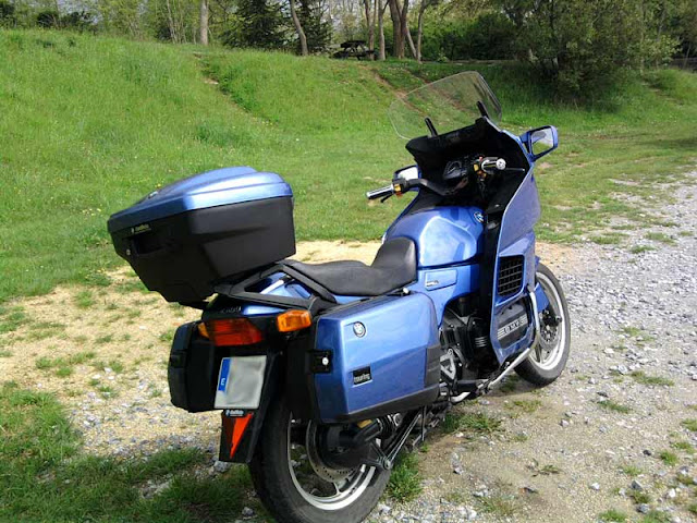 k1100LT_02.jpg