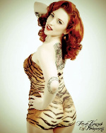 Click to see LISA LUXE album...