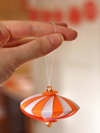 [How-about-orange---ornament3.jpg]