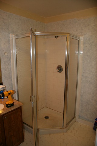 [Bathroom remodel 001[5].jpg]